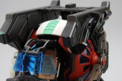 GAT-X105-Ali-Strike-Cockpit-03