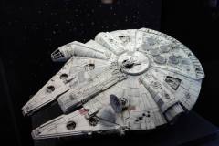 Millennium-Falcon-Studio-04