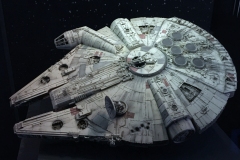 Millennium-Falcon-Studio_Large-01