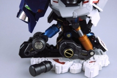 RX-0-Gundam-Bust-04