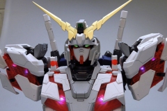 RX-0-Gundam-Bust-16