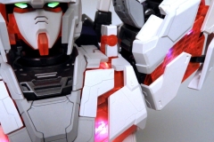RX-0-Gundam-Bust-19