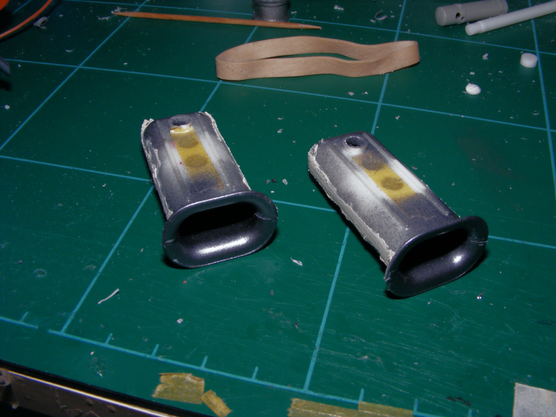 Lindberg 1/8 dragster air intake joined